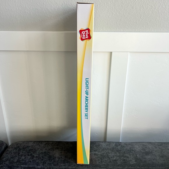 NIB Light-Up Archery Toy - Picture 2 of 6